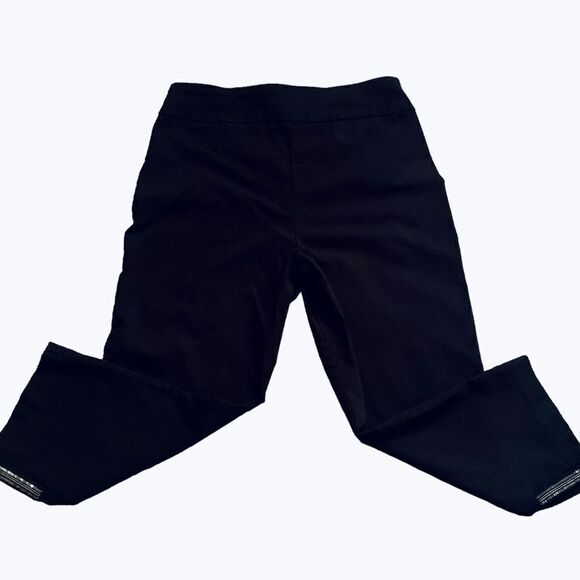 JM Collection Black Pull On Cropped Capri Rhinestone Pants Size Medium - Picture 2 of 7
